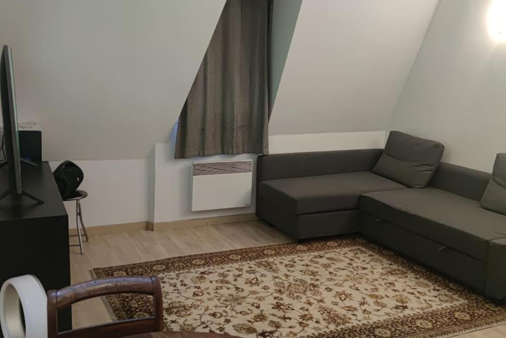 Apartamento Cosy Ternes Near Palais De Congres *